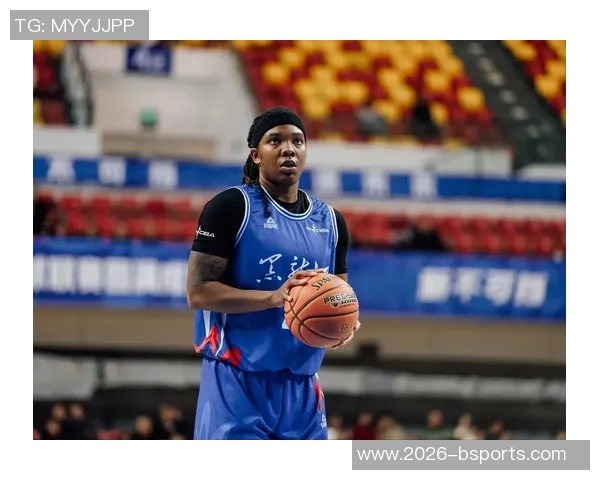 女篮球员在NCAAD1比赛中创纪录单场44分9板16抢断展现惊人实力